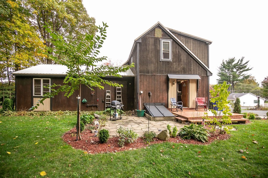 7 Pantry Road Hatfield, MA 01088 - Photo 5 of 23