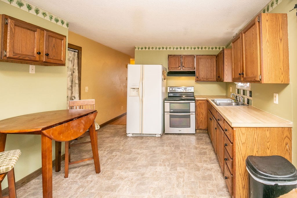 7 Pantry Road Hatfield, MA 01088 - Photo 7 of 23