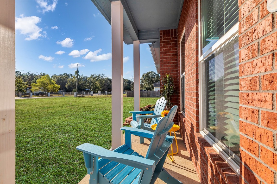 3862 Highline Oaks West Conroe, TX 77306 - Photo 3 of 23 a view of an outdoor sitting space