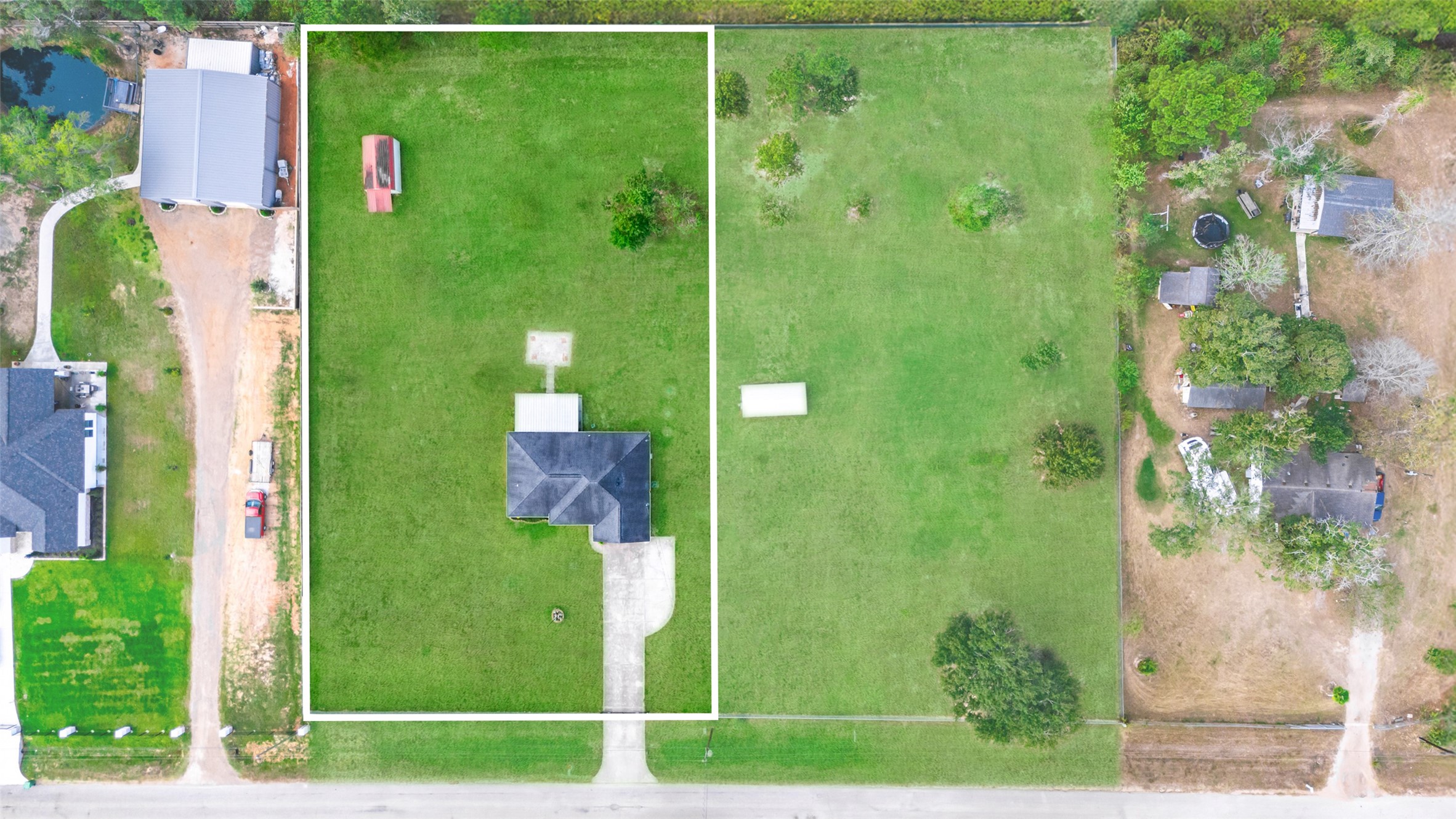 3862 Highline Oaks West Conroe, TX 77306 - Photo 8 of 23 a view of a balcony