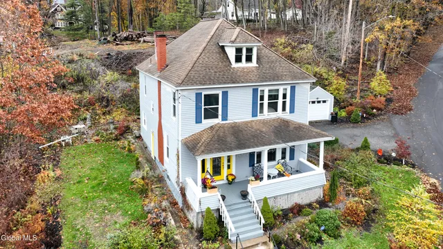 $299,000 | 12 The Mall Street, Amsterdam, NY 12010