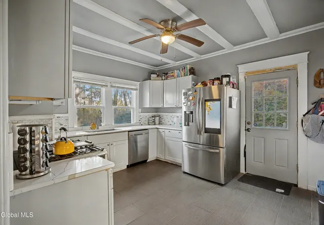 $299,000 | 12 The Mall Street, Amsterdam, NY 12010