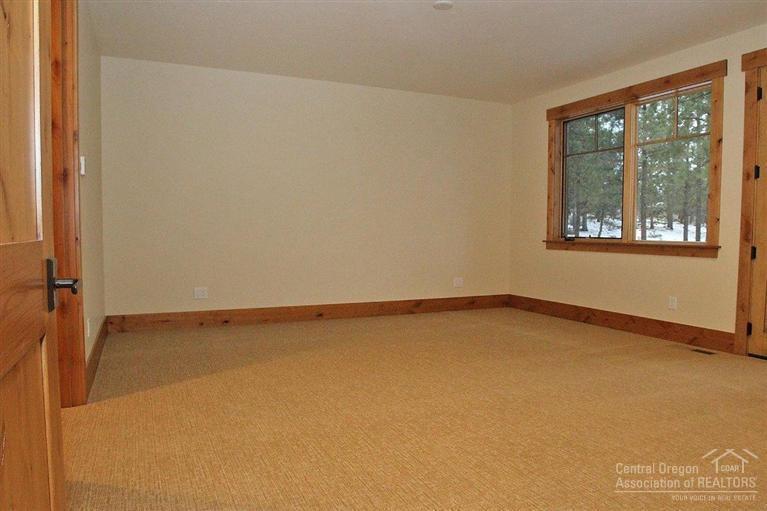 1789 Northwest Wild Rye Circle Bend, OR 97703 - Photo 11 of 24 Additional Photo