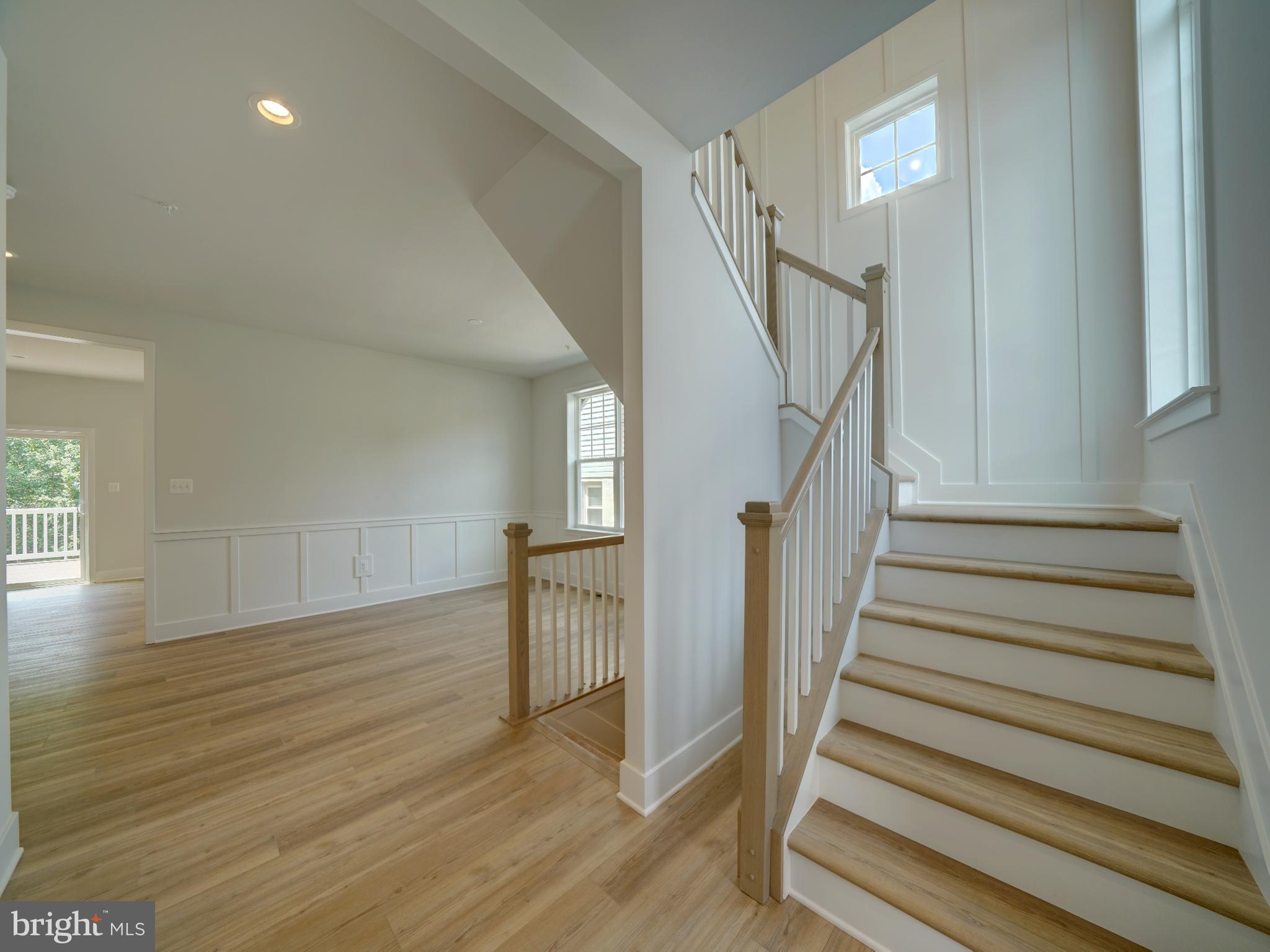 9420 Fairview Avenue Laurel, MD 20723 - Photo 30 of 70 a view of entryway with wooden floor