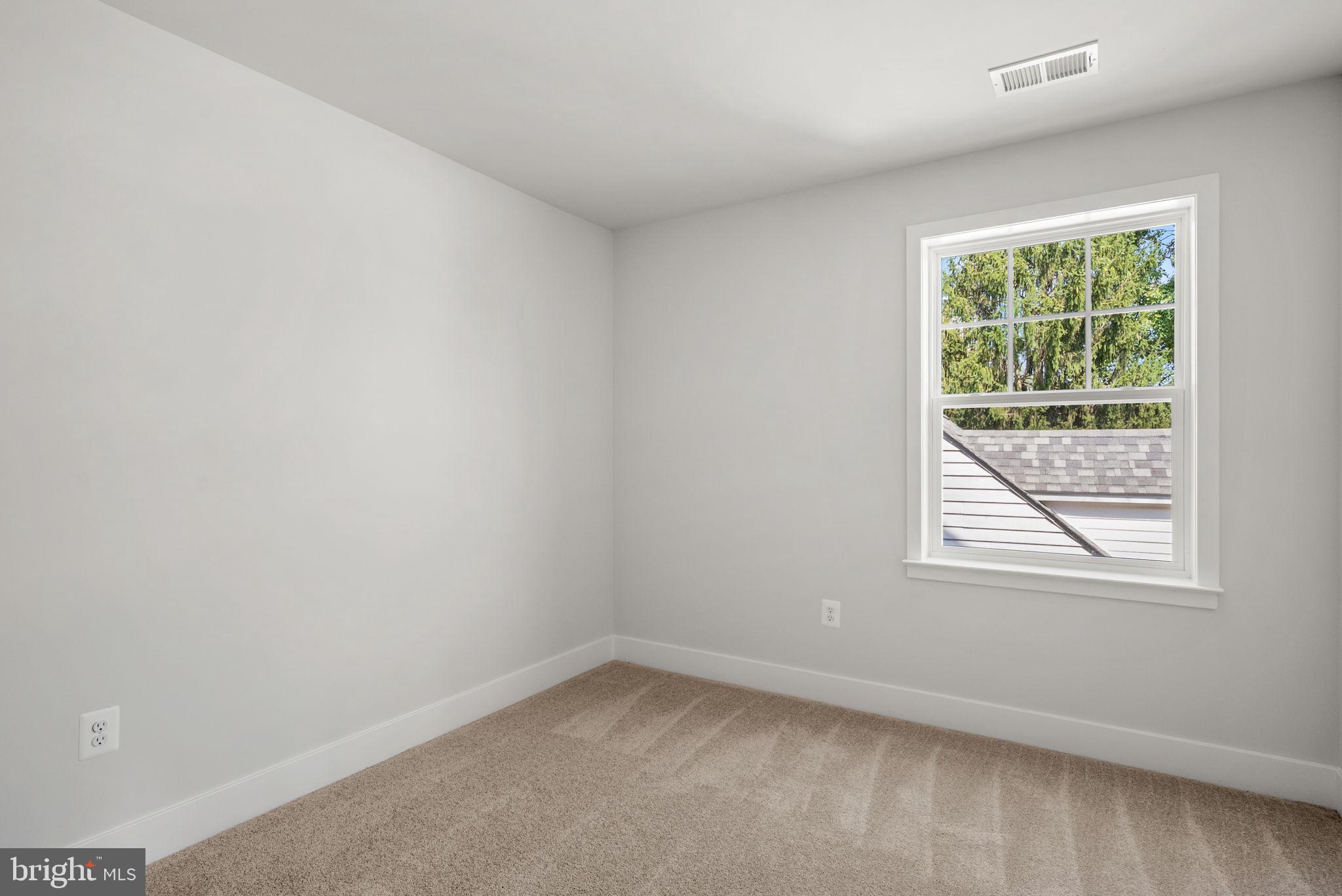 9420 Fairview Avenue Laurel, MD 20723 - Photo 43 of 70 Bedroom