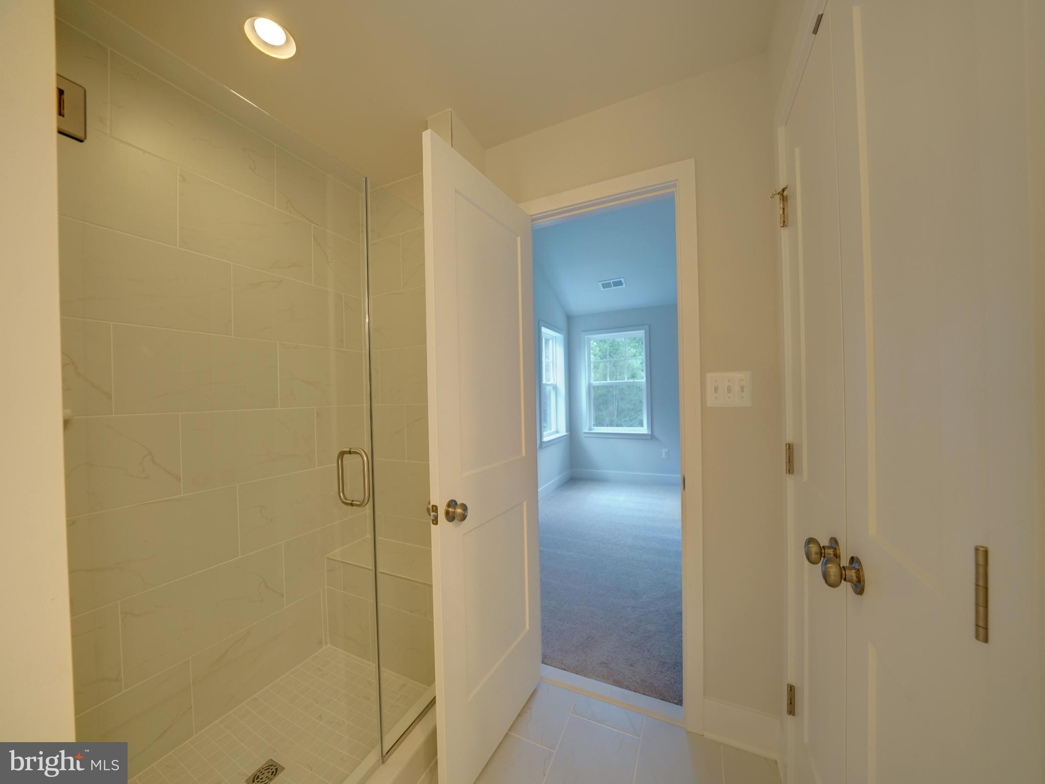 9420 Fairview Avenue Laurel, MD 20723 - Photo 53 of 70 a bathroom with a shower