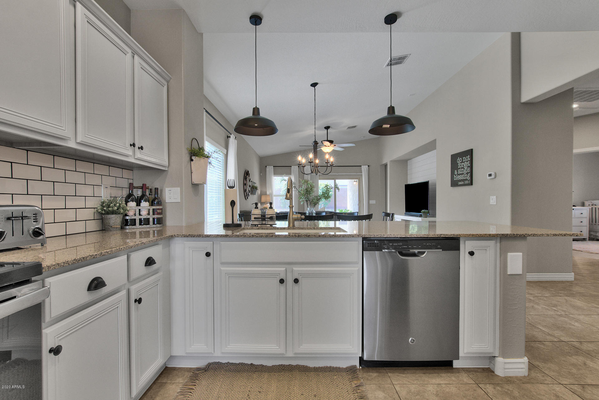 2685 East Mewes Road Gilbert, AZ 85298 - Photo 12 of 37 13