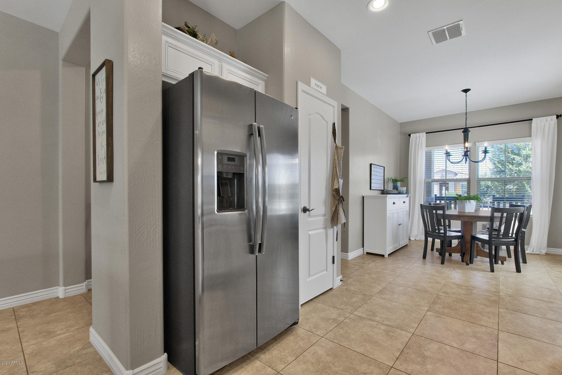 2685 East Mewes Road Gilbert, AZ 85298 - Photo 8 of 37 09