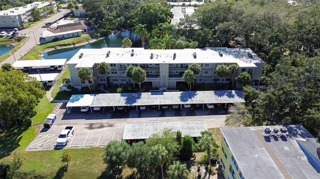 $160,000 | 841 Patricia Avenue, Unit 202, Dunedin, FL 34698