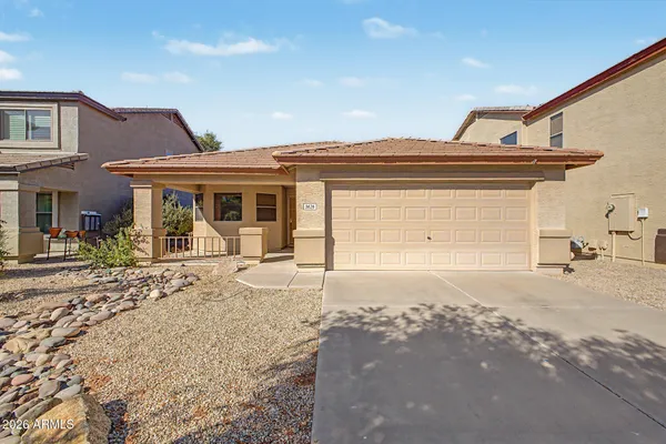 $2,500 | 3626 East Potter Drive, Phoenix, AZ 85050