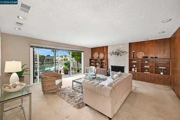 $1,395,000 | 630 Larchmont Isle, Alameda, CA 94501