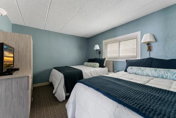$389,900 | 9103 Atlantic Avenue, Unit 402, Wildwood Crest, NJ 08260