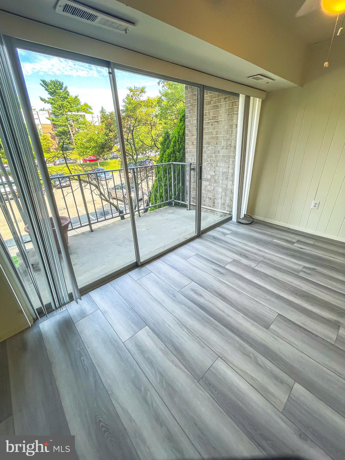 3840 Bel Pre Road, Unit 7 Silver Spring, MD 20906 - Photo 11 of 31 Dining Room