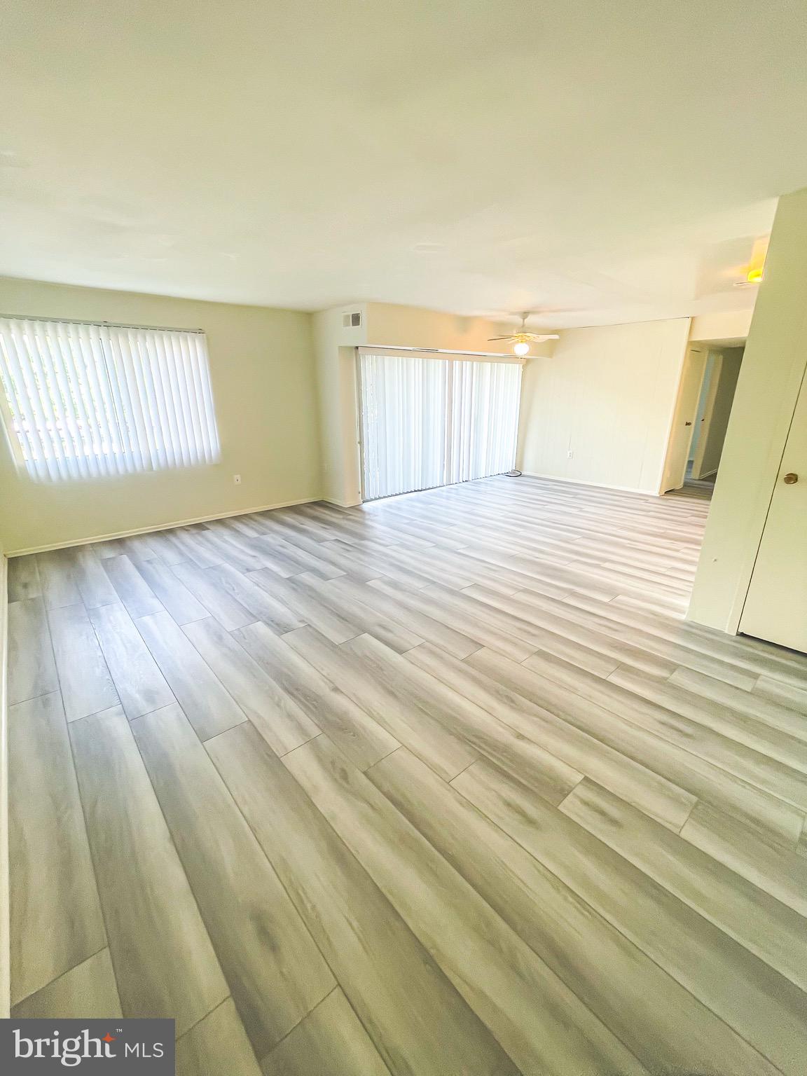 3840 Bel Pre Road, Unit 7 Silver Spring, MD 20906 - Photo 4 of 31 Living Room/ Dining Room