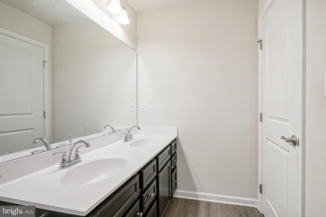 an empty room with window