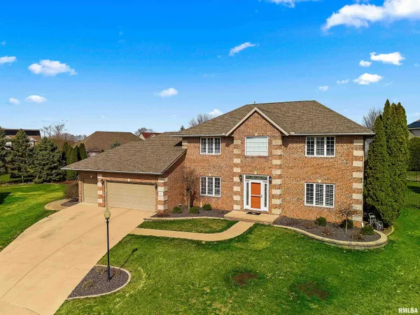 $575,000 | 7023 Clayton Court, Peoria, IL 61615