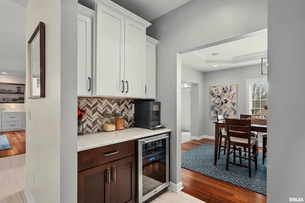 $575,000 | 7023 Clayton Court, Peoria, IL 61615