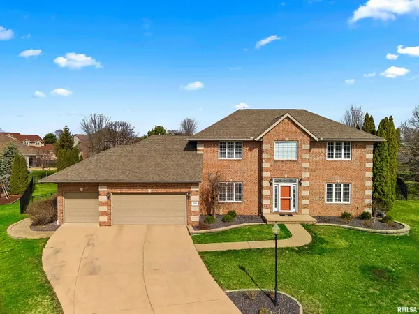 $575,000 | 7023 Clayton Court, Peoria, IL 61615