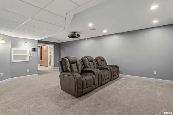 $575,000 | 7023 Clayton Court, Peoria, IL 61615