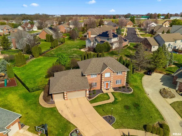 $575,000 | 7023 Clayton Court, Peoria, IL 61615