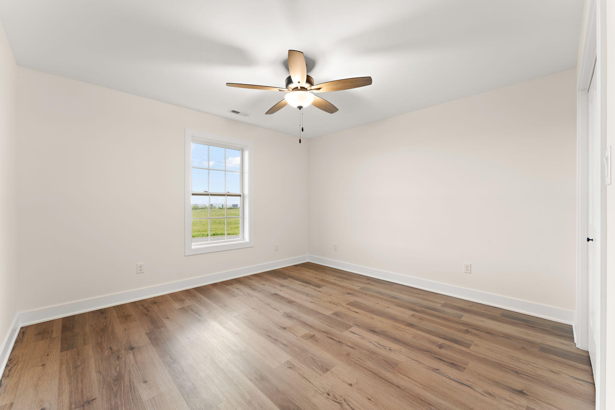 9567 Luebcke Lane East Crown Point, IN 46307 - Photo 14 of 31 2048x1365