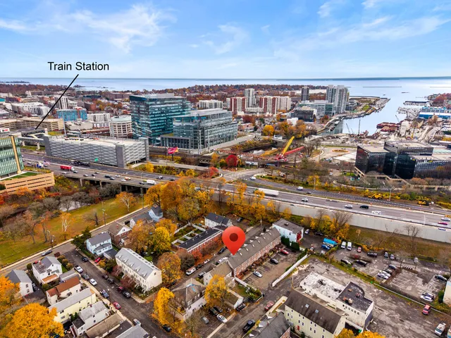 $425,000 | 25 Brown Avenue, Unit 25, Stamford, CT 06902