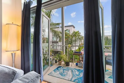 $549,000 | 180 Northeast 4th Avenue, Unit 307, Delray Beach, FL 33483