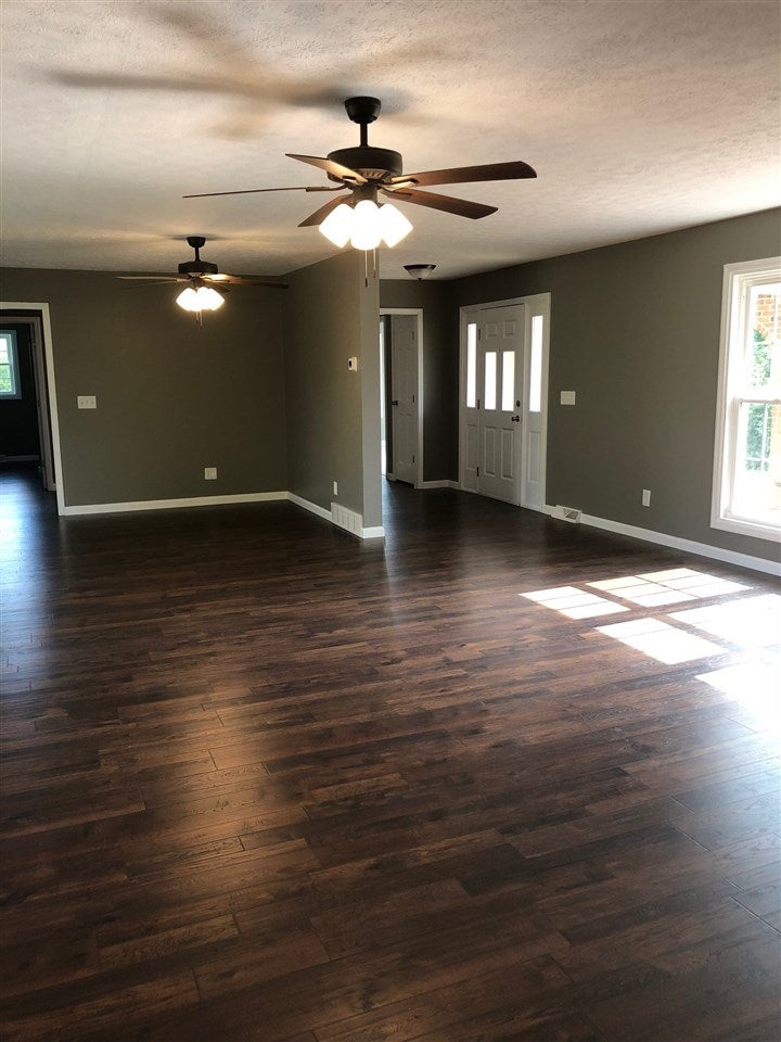 297 Stice Road Park City, KY 42160 - Photo 3 of 35 Gallery Image 3