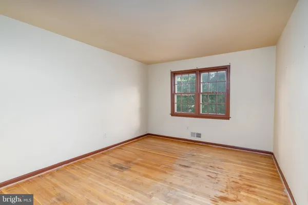 $550,000 | 1621 Arbor View Road, Silver Spring, MD 20902