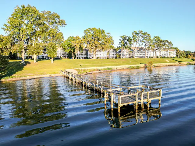 $359,900 | 1082 Bridgeview Lane, Unit A101, Summerton, SC 29148