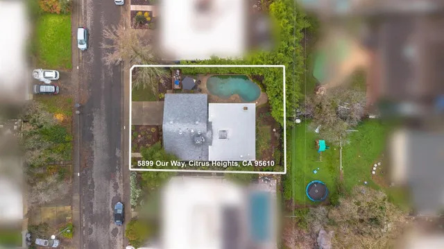 an aerial view of multiple house