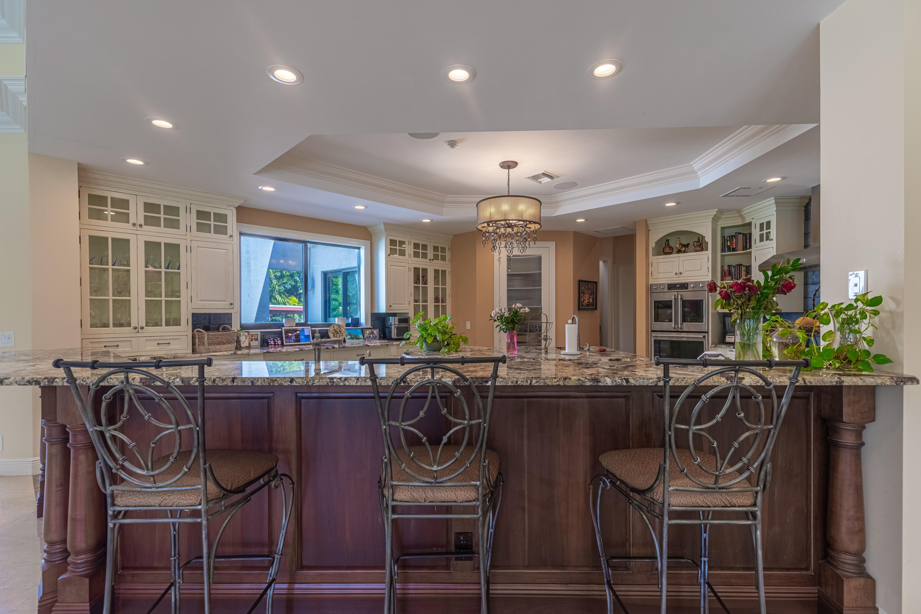 2943 B Road Loxahatchee Groves, FL 33470 - Photo 18 of 88 Kitchen-