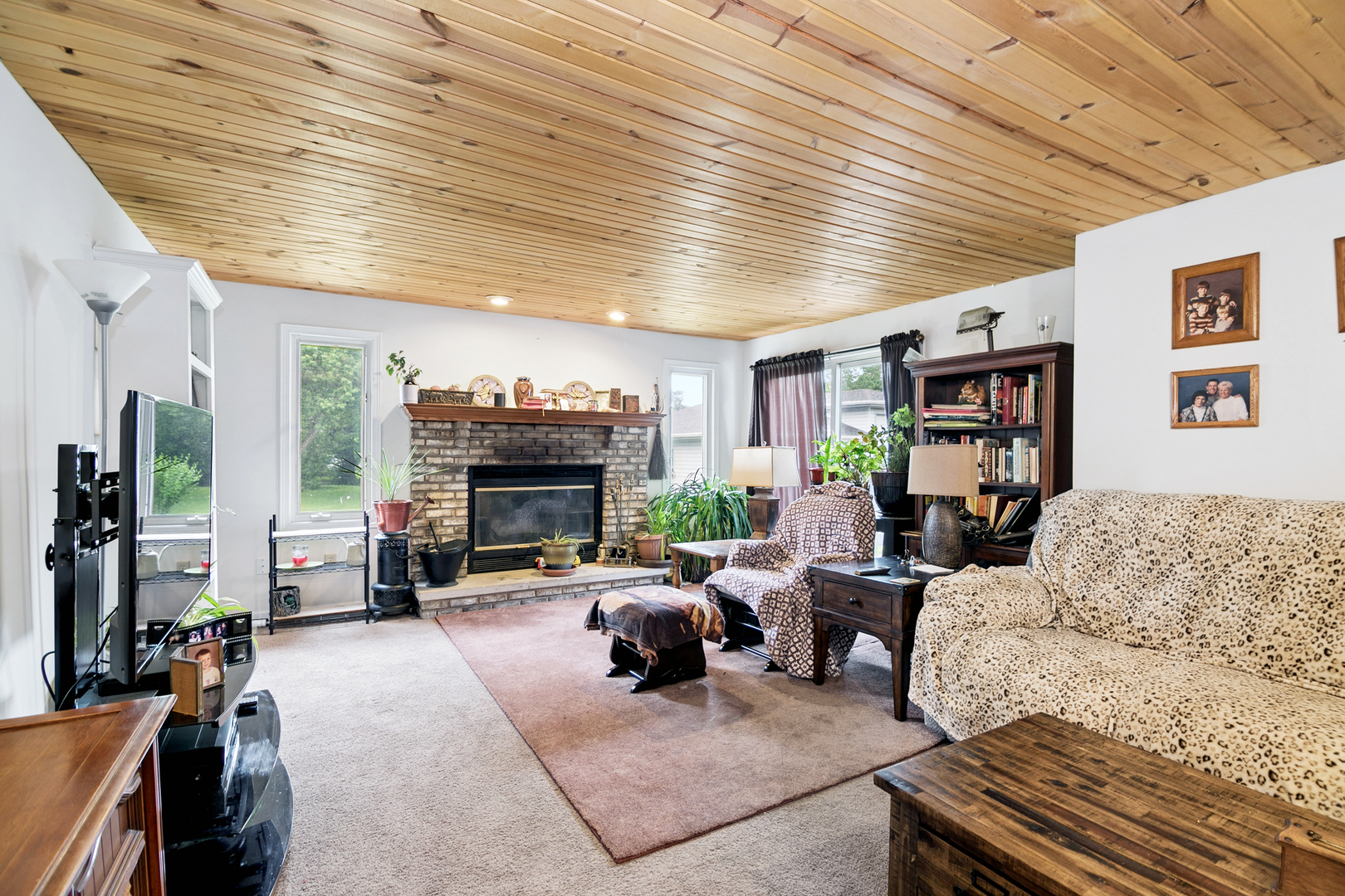 889 Armour Road Bourbonnais, IL 60914 - Photo 4 of 24