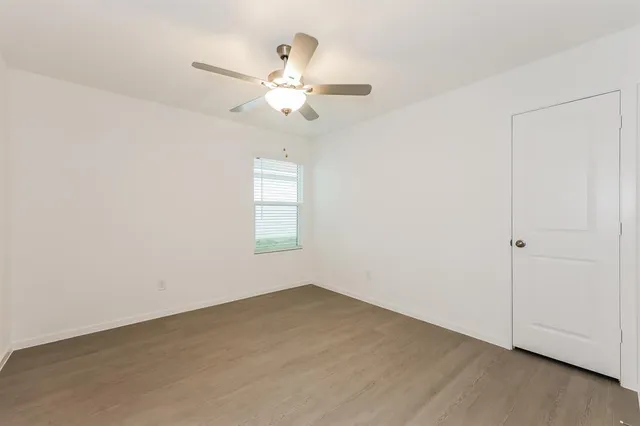 $2,289 | 2741 Ctr Crk Lane, Fort Worth, TX 76108