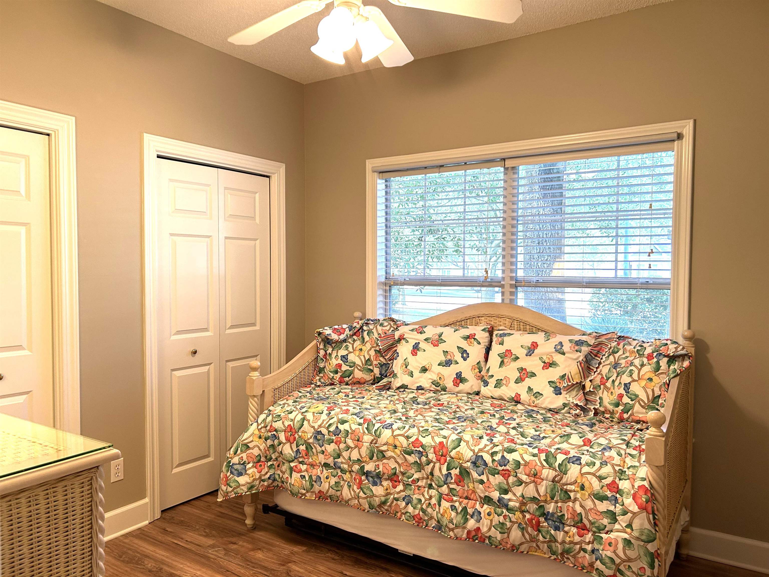 430 West Fort Morgan Road, Unit 404 Gulf Shores, AL 36542 - Photo 21 of 31 Bedroom