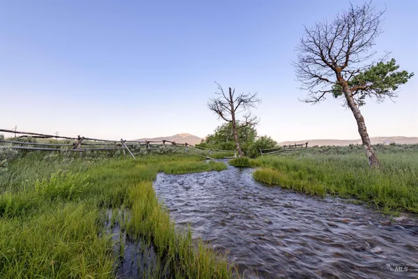 $2,850,000 | 5215 Highway 20, Island Park, ID 83429