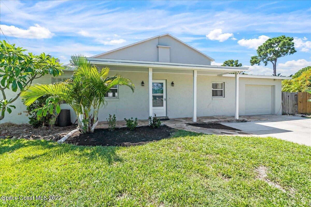 1730 Via Roma Merritt Island, FL 32952 - Photo 29 of 33 Second Entrance