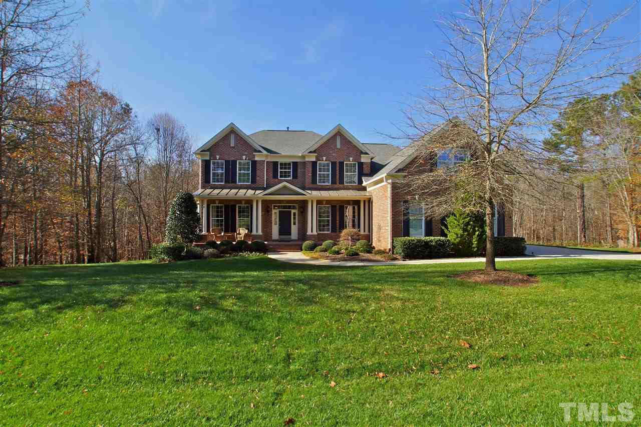 3908 Devan Oaks Way Raleigh, NC 27606 - Photo 2 of 25 Gallery Image 2
