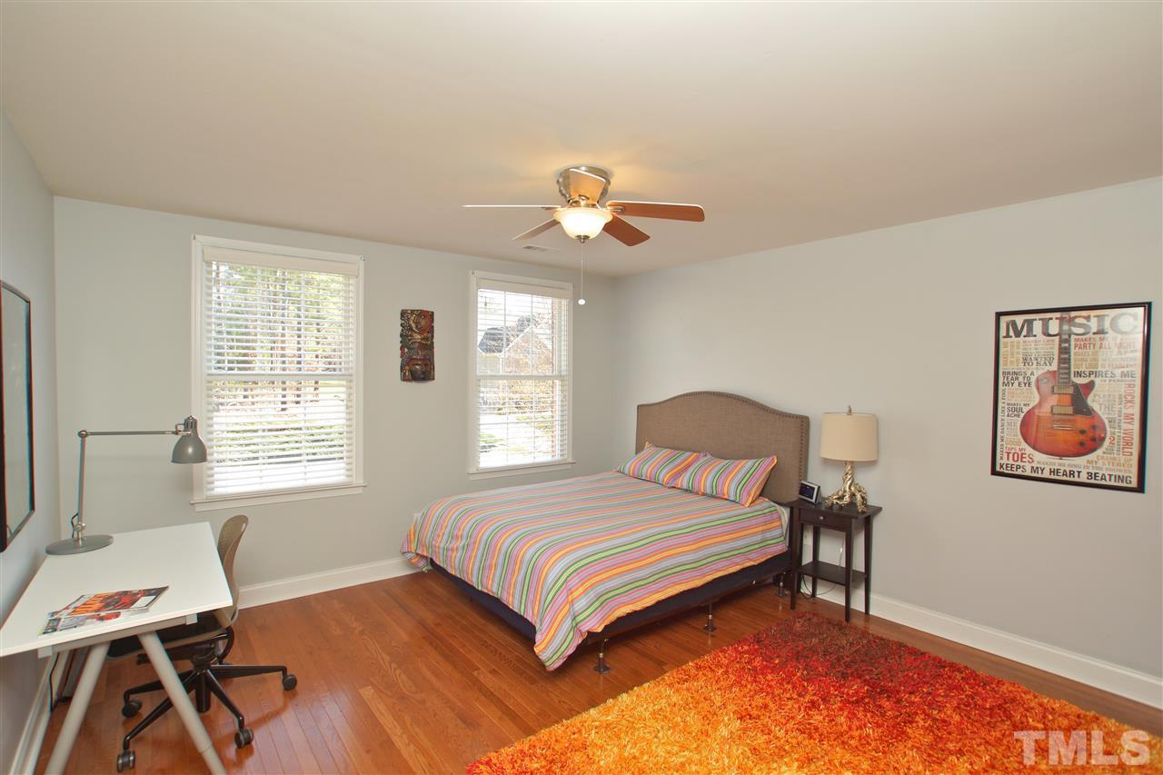 3908 Devan Oaks Way Raleigh, NC 27606 - Photo 17 of 25 Gallery Image 17