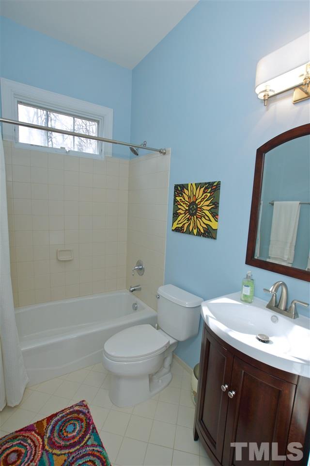 3908 Devan Oaks Way Raleigh, NC 27606 - Photo 22 of 25 Gallery Image 22