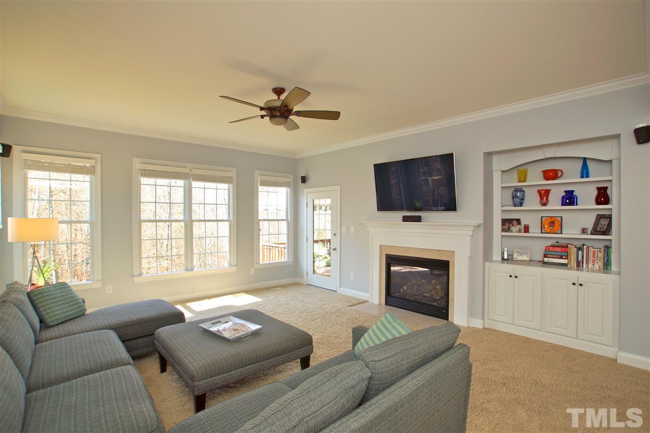 3908 Devan Oaks Way Raleigh, NC 27606 - Photo 8 of 25 Gallery Image 8