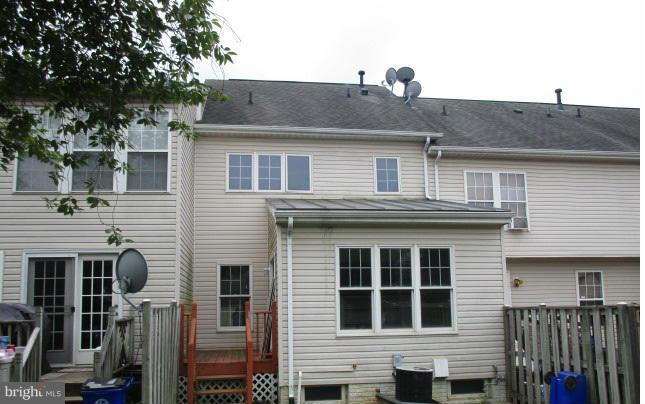 1637 Coopers Way Frederick, MD 21701 - Photo 2 of 11 Exterior (Rear)