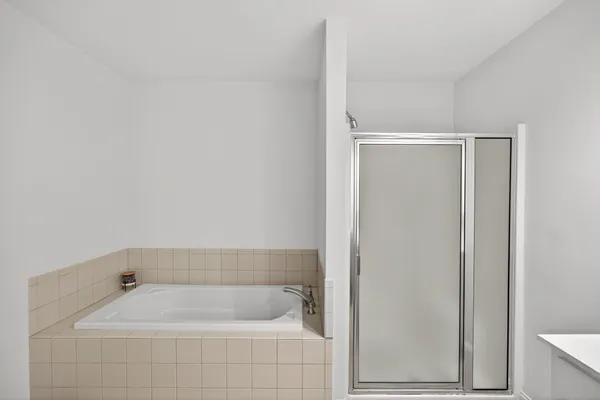 $649,500 | 5 Blue Meadow Court, Unit 5, Buzzards Bay, MA 02532