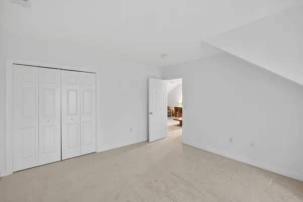 $649,500 | 5 Blue Meadow Court, Unit 5, Buzzards Bay, MA 02532