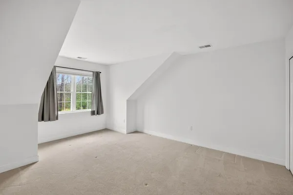 $649,500 | 5 Blue Meadow Court, Unit 5, Buzzards Bay, MA 02532