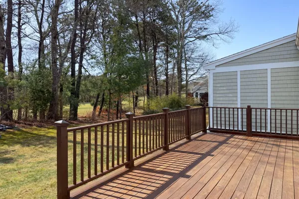 $649,500 | 5 Blue Meadow Court, Unit 5, Buzzards Bay, MA 02532