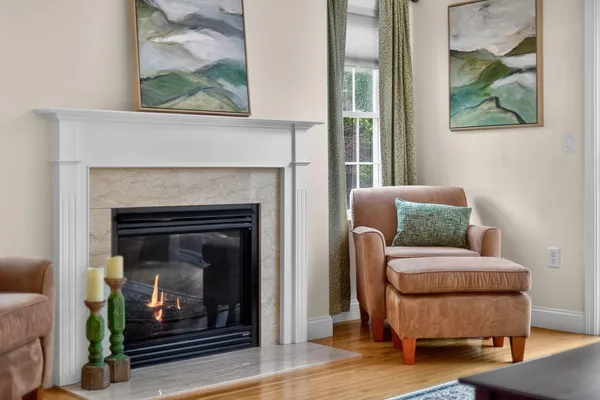 $649,500 | 5 Blue Meadow Court, Unit 5, Buzzards Bay, MA 02532