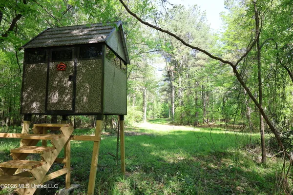 $1,300,000 | 1060 Pearline Bailey Rd Port, Port Gibson, MS 39150