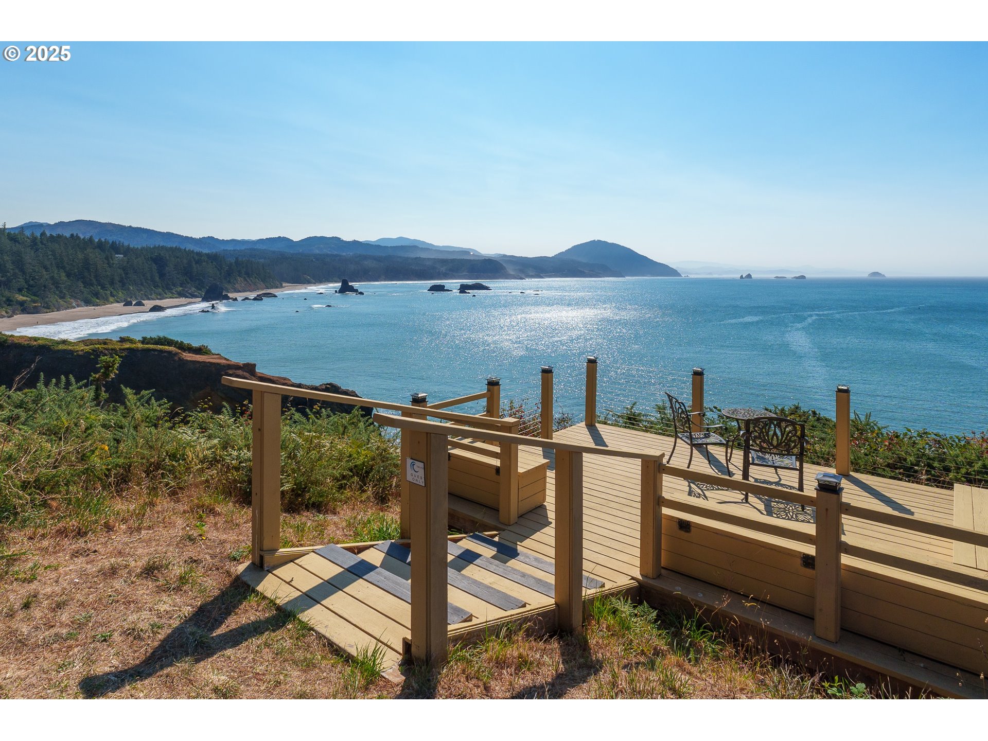 409 Jackson Street Port Orford, OR 97465 - Photo 9 of 48 a view of a outdoor kitchen