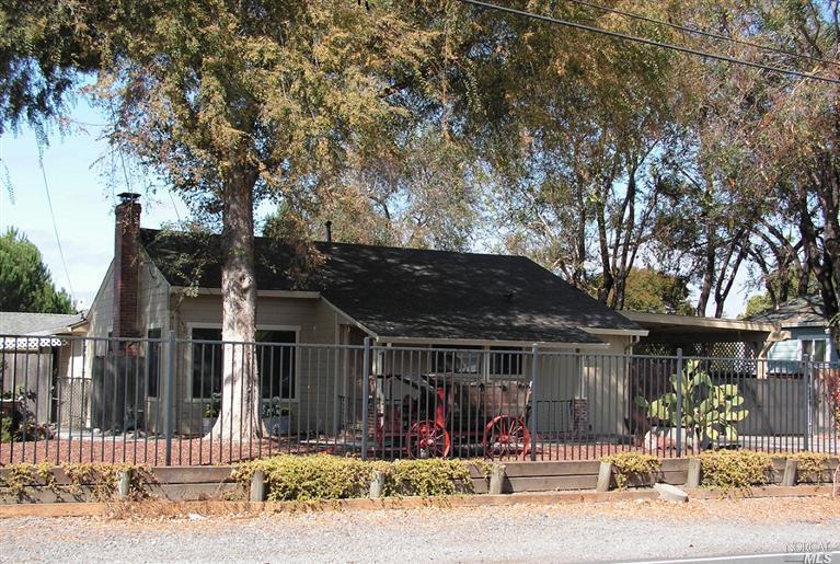 915 Link Lane Santa Rosa, CA 95401 - Photo 1 of 1 Gallery Image 1